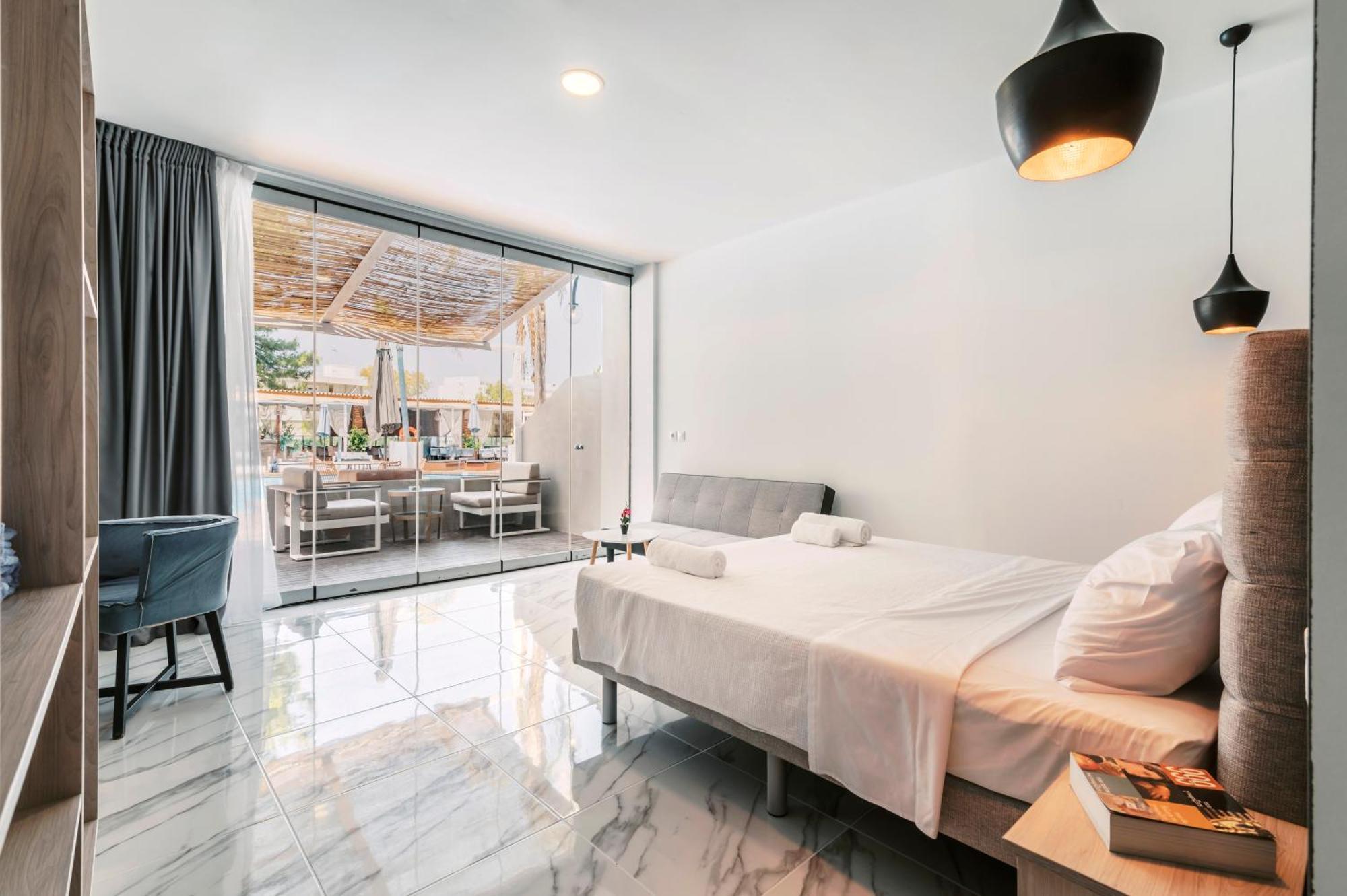 Bamboo Hotel Lalyssos