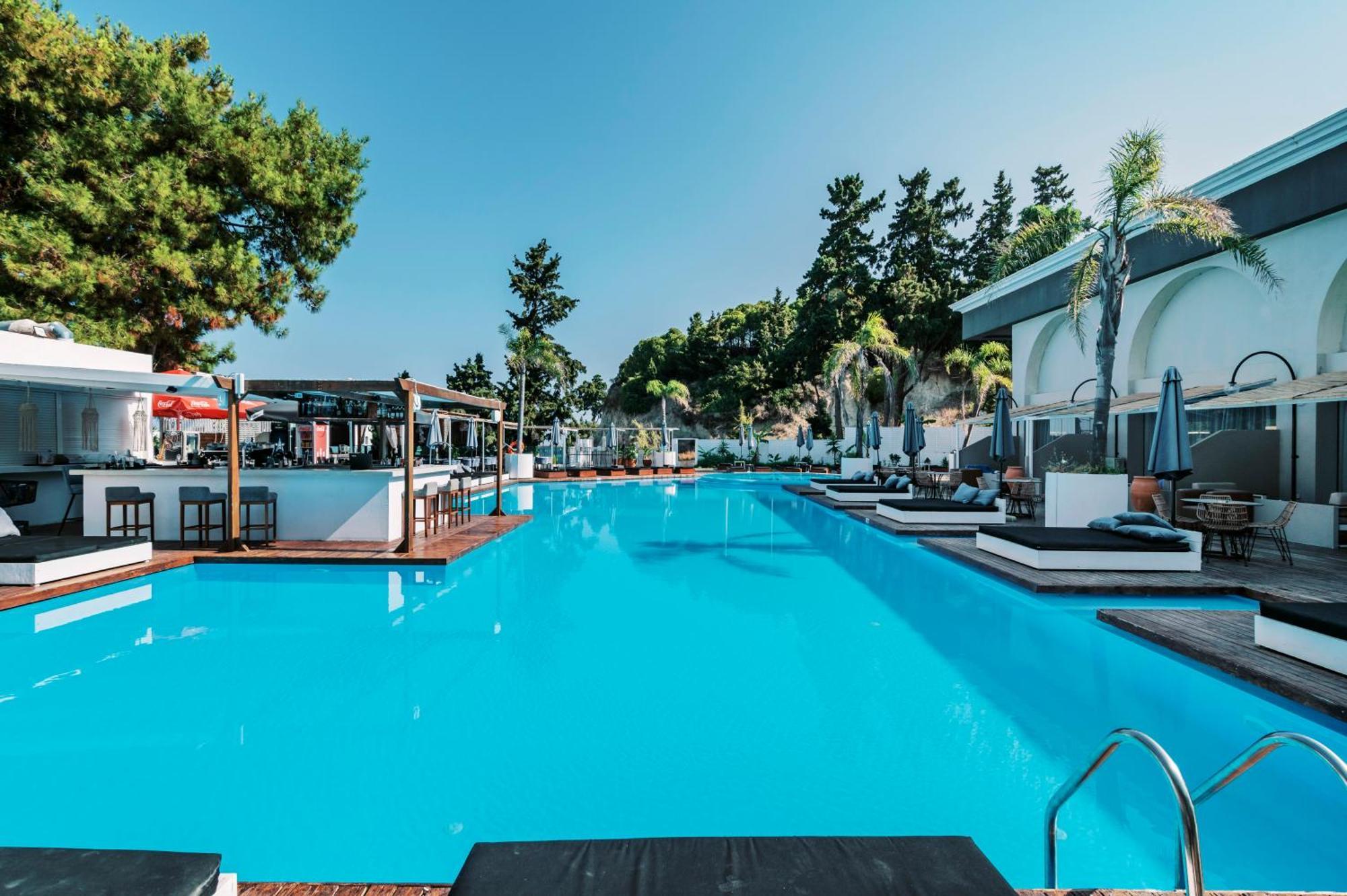 Bamboo Hotel Lalyssos